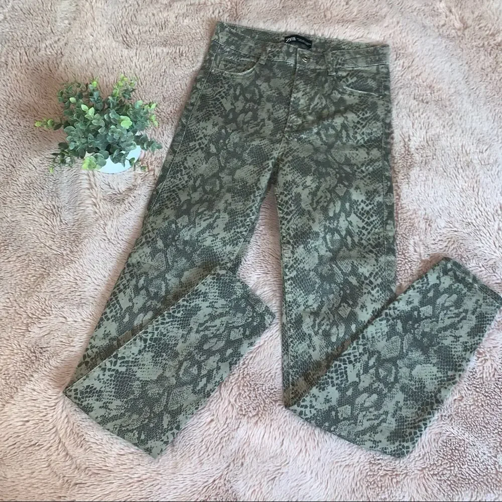 Zara Snake Print Tan & Brown High-Rise Skinny Jeans Size: 4